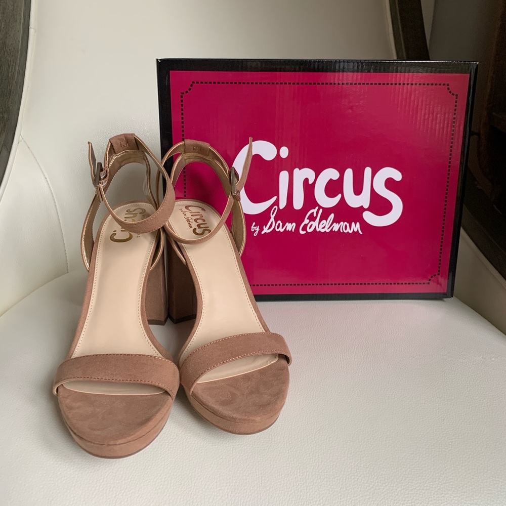 Circus by Sam Edelman tan block heel